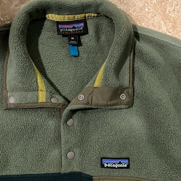 Patagonia fleece - Picture 2 of 3